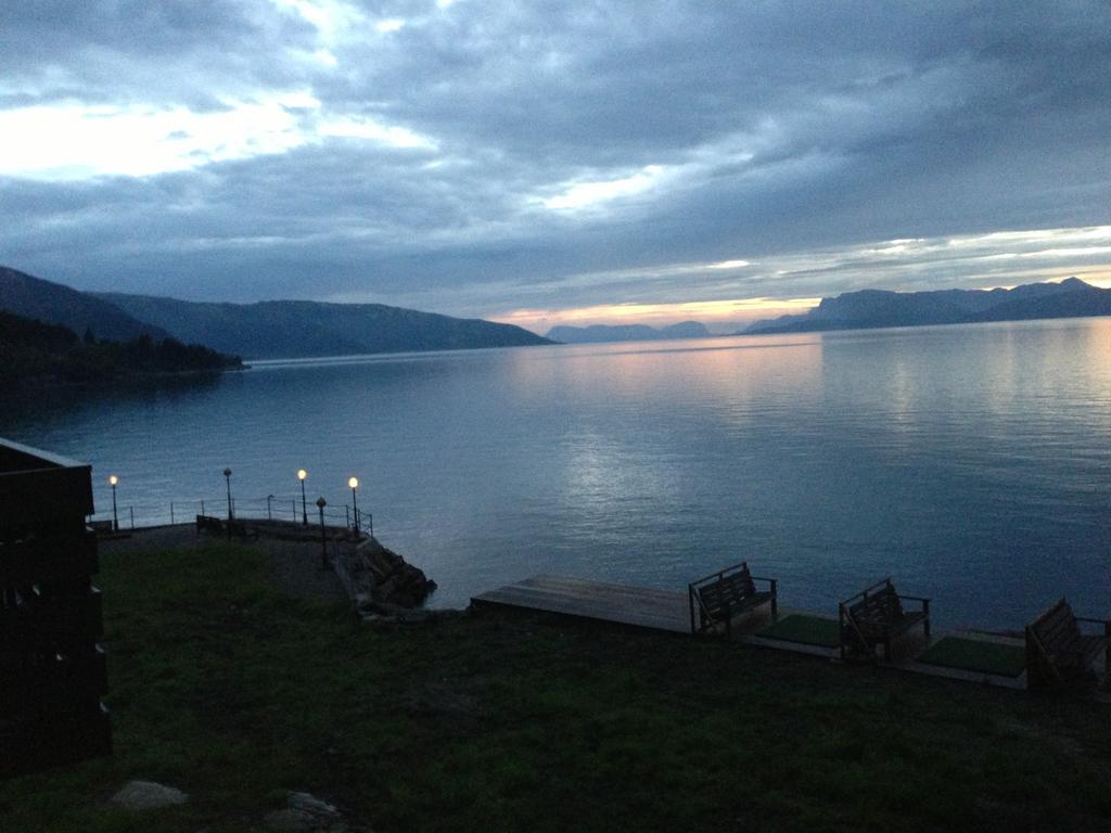 Brekkestranda Fjordhotel Brekke  Luaran gambar